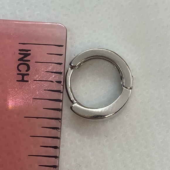 Sterling Silver 925 Hoop Earrings - Picture 3 of 3